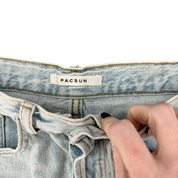 Pacsun Stretch Dad Short Cut-Off Denim Jean Shorts Size 0 Light Wash Button Fly - Picture 4 of 5